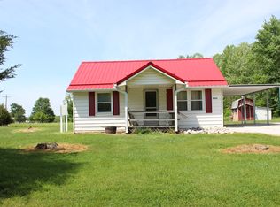 10731 Newport Rd, Bowling Green, IN 47833