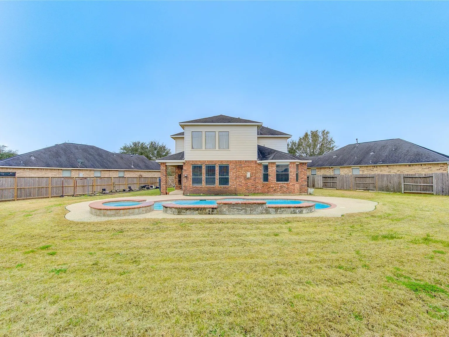 4 bed, 3.5 bath, 2531 sqft, $2,750 — Photo 3