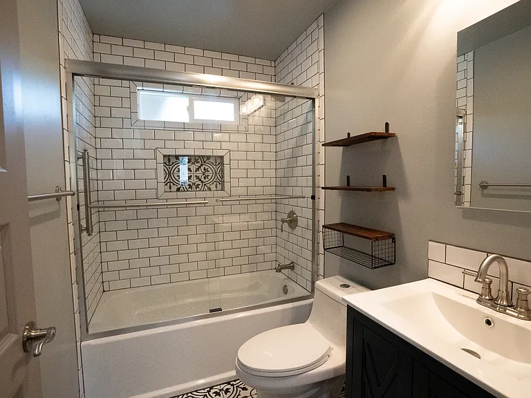 1164 Linda Dr — Photo 17