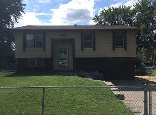 7006 S 33rd St, Bellevue, NE 68147