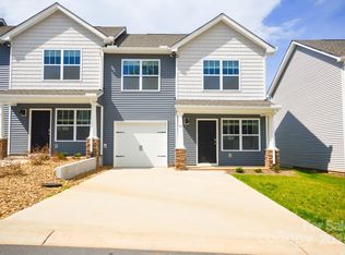 44 Cain Hollow Way, Asheville, NC 28806
