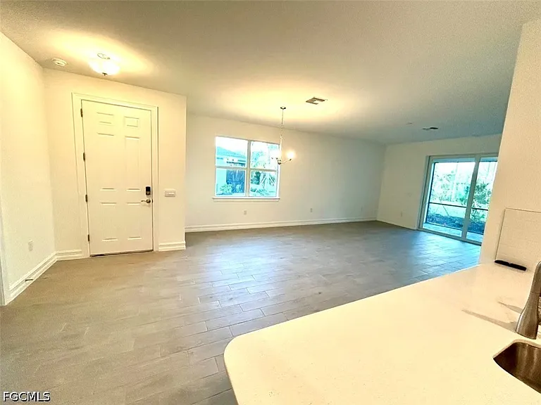 43806 Blue Heron Ln — Photo 4