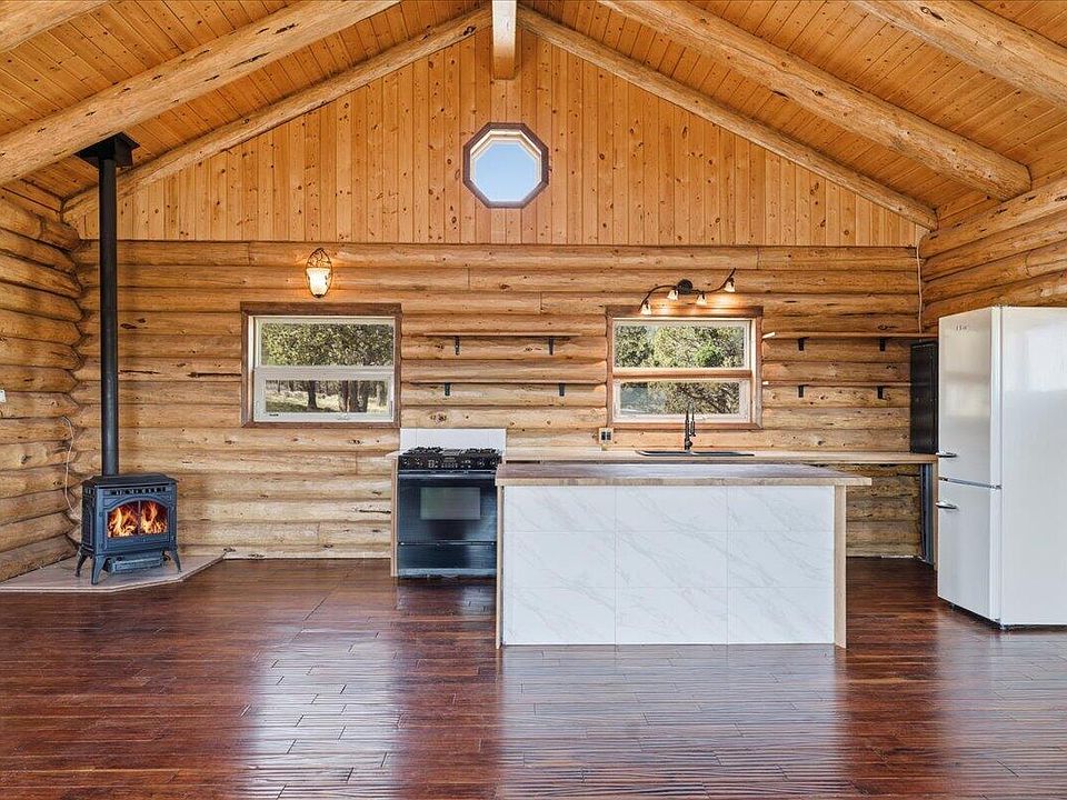 16th image of this home