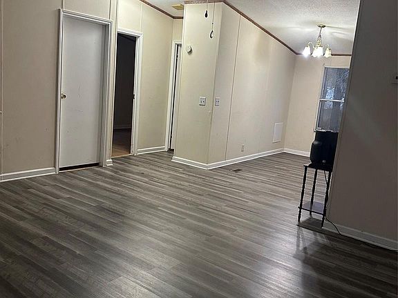 4th image of 16132 Lone Star Ranch Dr