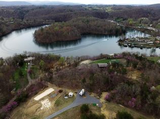 4470 Raspberry Ln, Pulaski, VA 24301