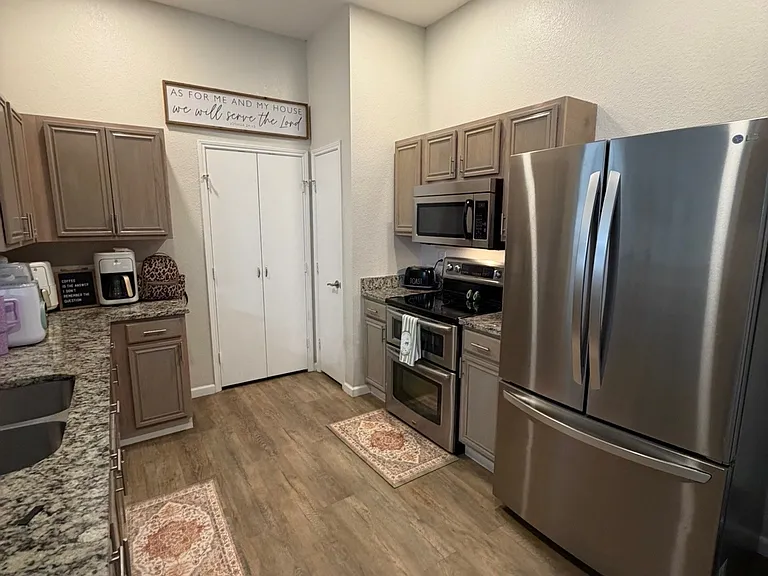 821 Beaver Creek Dr — Photo 4