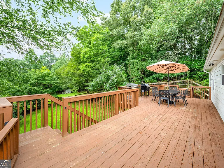 5870 Shadewater Dr — Photo 5
