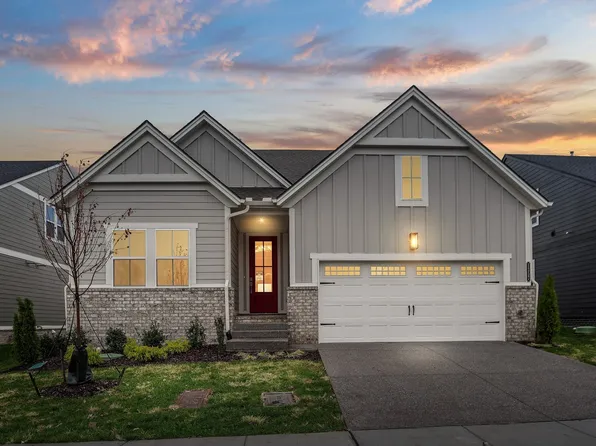 1357 Ashton Park Dr, Mount Juliet, TN 37122