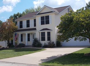2375 Federalist Pl, O'Fallon, MO