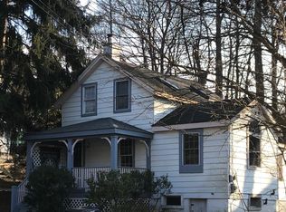 45 Kelly St, Rhinebeck, NY 12572