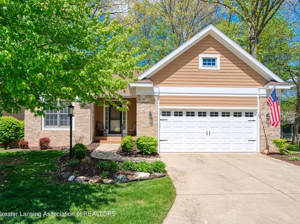 3536 Oakmont Dr, Lansing, MI 48911