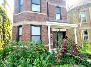 3224 N Central Park Ave APT 1, Chicago, IL 60618