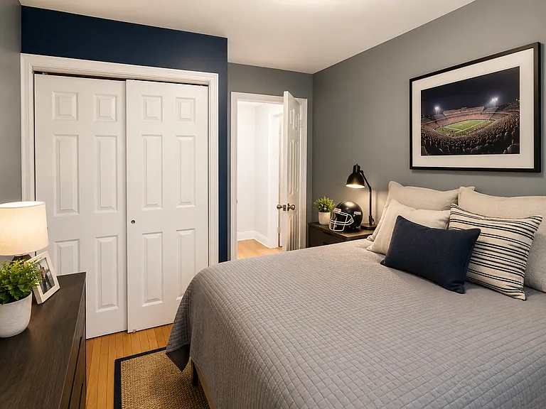 17 Hammond Pond Pkwy #1 — Photo 11