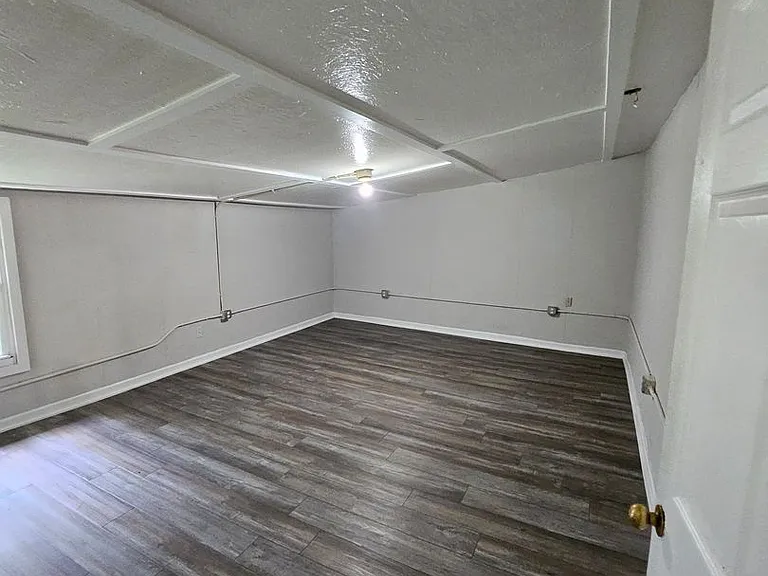 3305 Culverson Ave — Photo 3