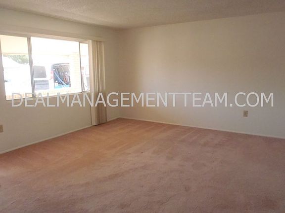 5th image of 14038 N 103rd Ave