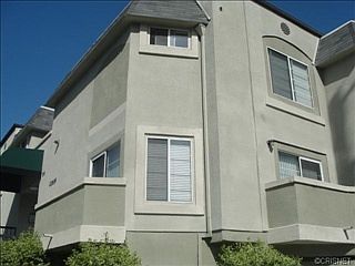 2nd image of 22809 Del Valle St APT 1