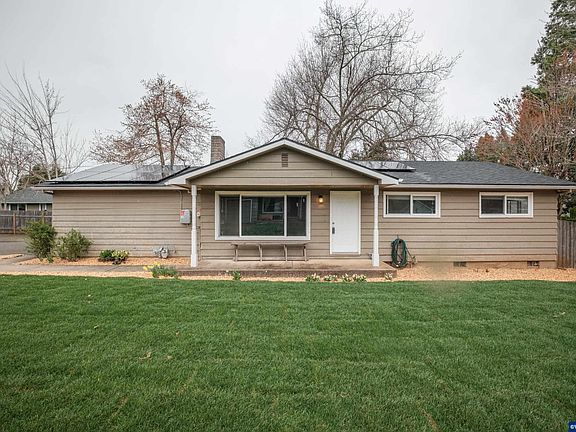 2nd image of 5056 Melinda Ct S