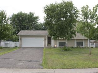 13828 Raven St NW, Andover, MN 55304