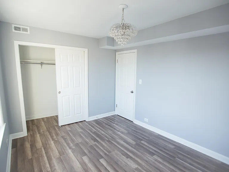 2533 Ridgeland Ave #2 — Photo 6