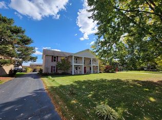 876 Pearson Cir UNIT 3, Youngstown, OH