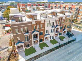 218 E Dallas Rd #110, Grapevine, TX 76051