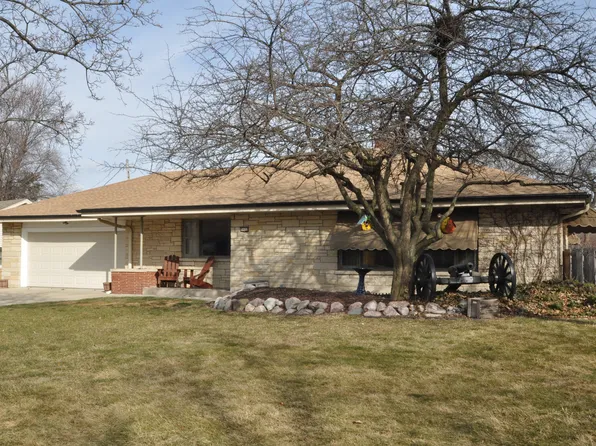 5400 W Jerelyn Pl, Milwaukee, WI 53219