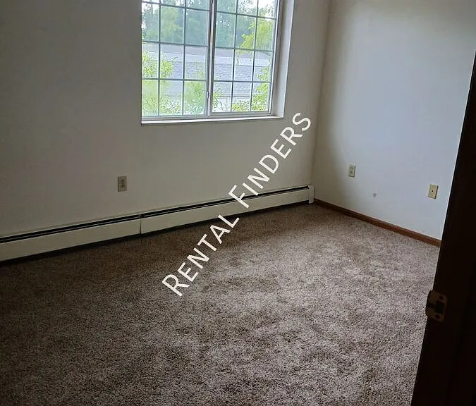 907 Madison Ave #3 — Photo 3