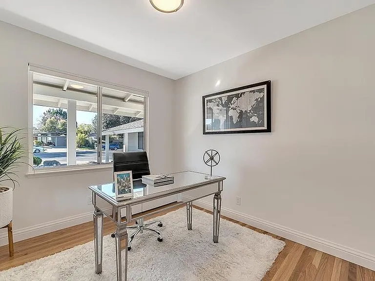 661 W Remington Dr — Photo 17