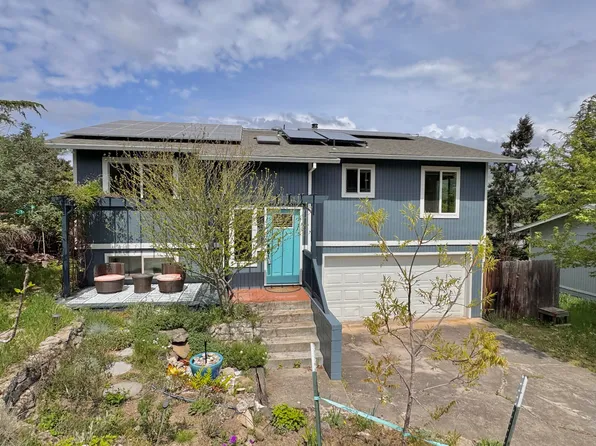 361 Patterson St, Ashland, OR 97520