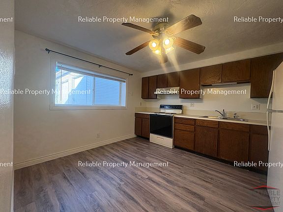 3rd image of 737 Cleveland St APT 2