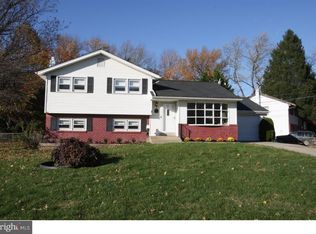 76 N Avon Dr, Claymont, DE 19703