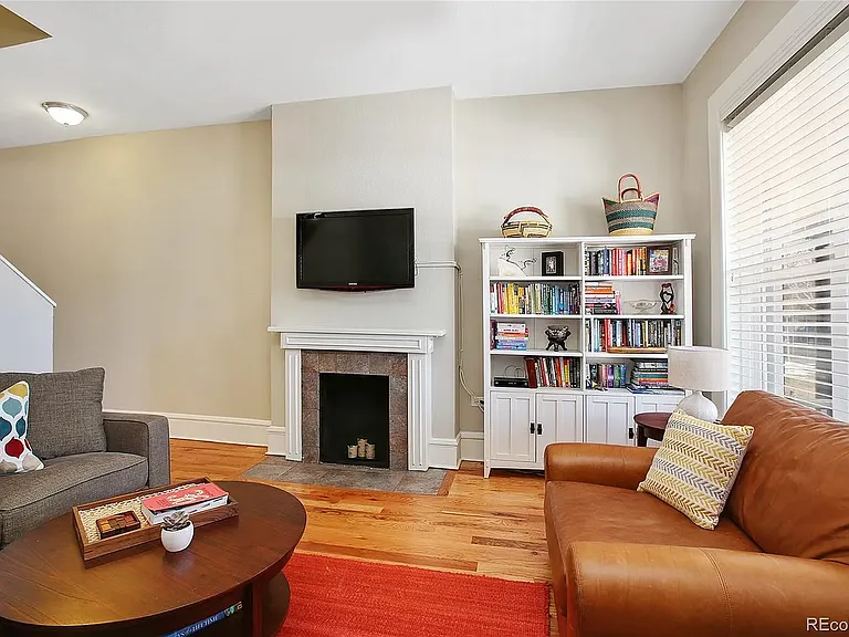 1623 N Williams St — Photo 10