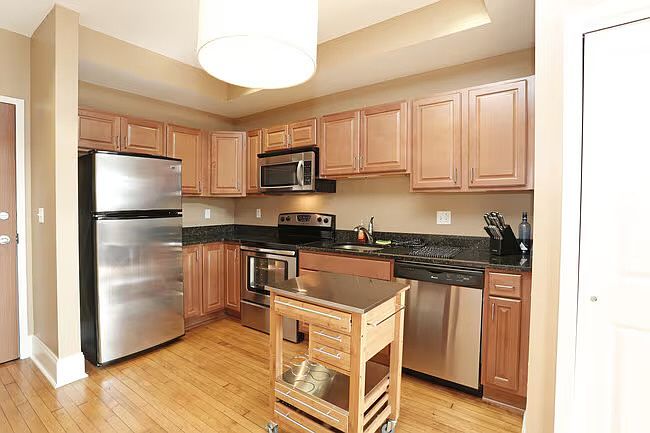 1st image of 141 41st St #300