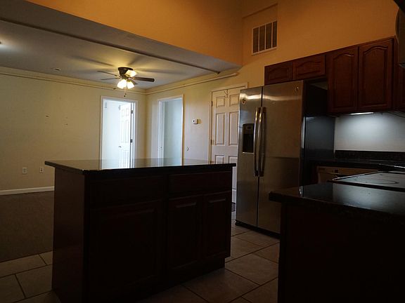 5th image of 2152 E Dauphin St APT 3B