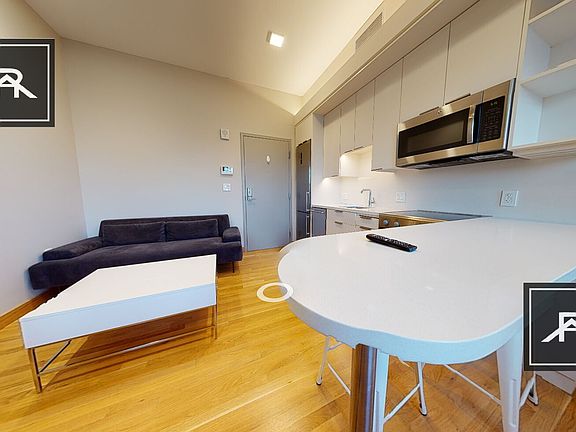 5th image of 117 Mount Auburn St #62