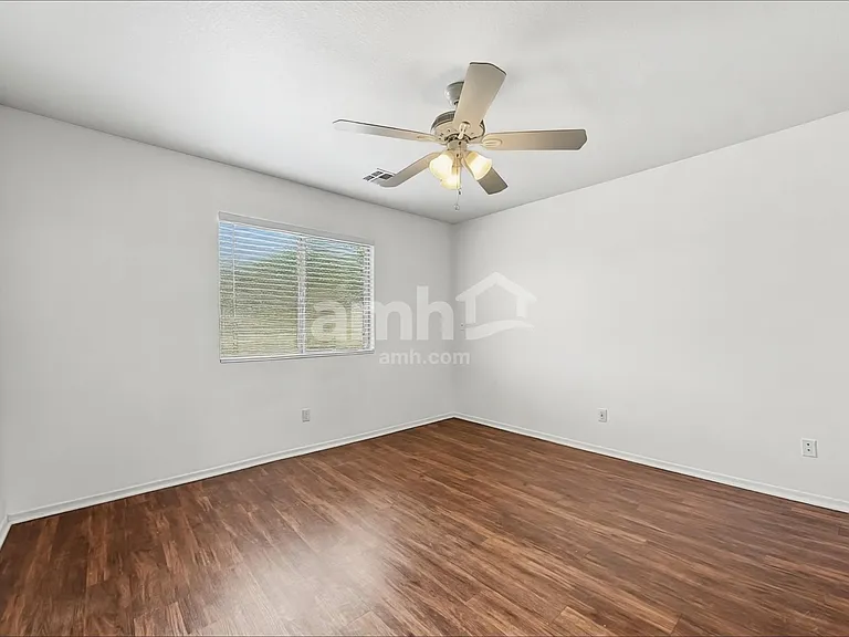 6217 W Warner St — Photo 8