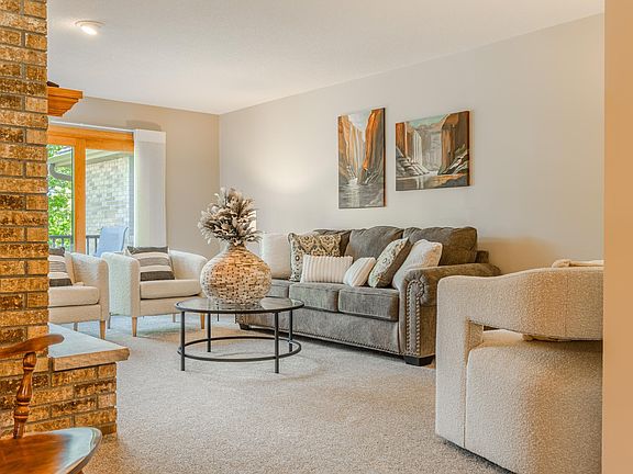 4th image of 3103 Sundance Cir NW