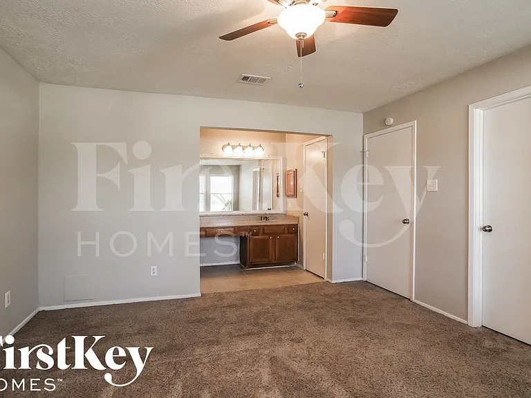 2322 Tall Ships Dr — Photo 8