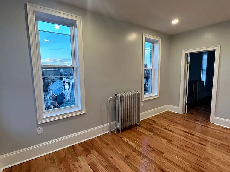 300 - OM 1101-1109 Palisade Avenue LLC — Photo 5