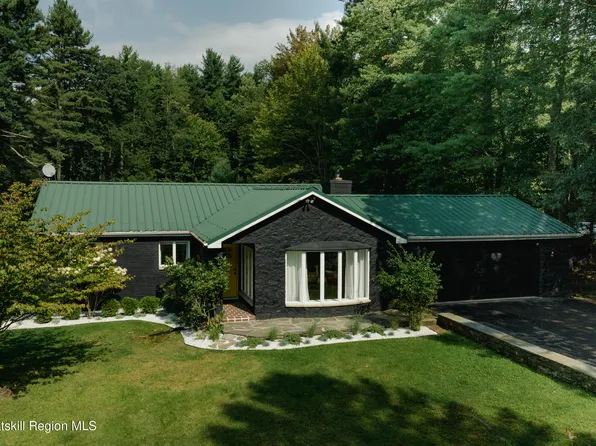 26 Krom Road, Olivebridge, NY 12461