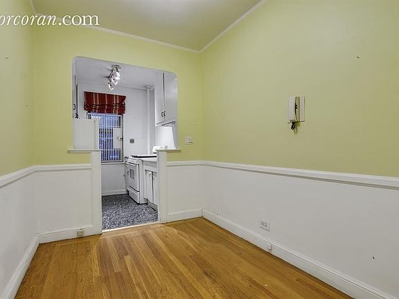 4th image of 349 E 49th St APT 4B