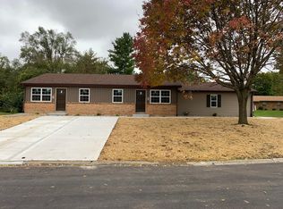 446 Eagles Way, Troy, IL