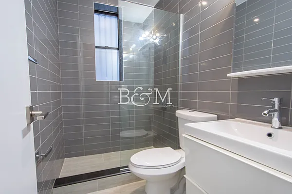 Rented by Brick&Mortar | media 28