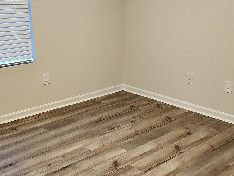 109 Broadtree Cir — Photo 4