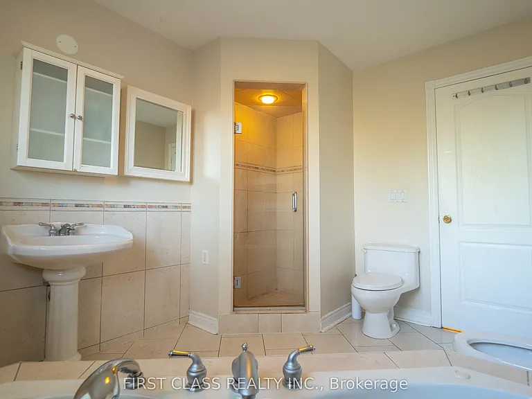 13 Princess St — Photo 27