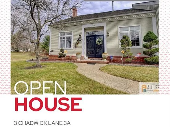 3 Chadwick Ln #3A, Monroe Township, NJ 08831
