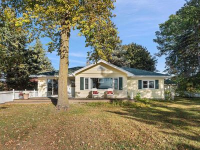 13588 Peninsula Dr, Traverse City, MI, 49686