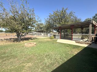 2724 W Warner Rd, Chandler, AZ 85224