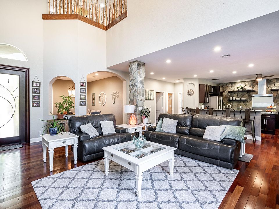 Home For Sale In Portofino Shores