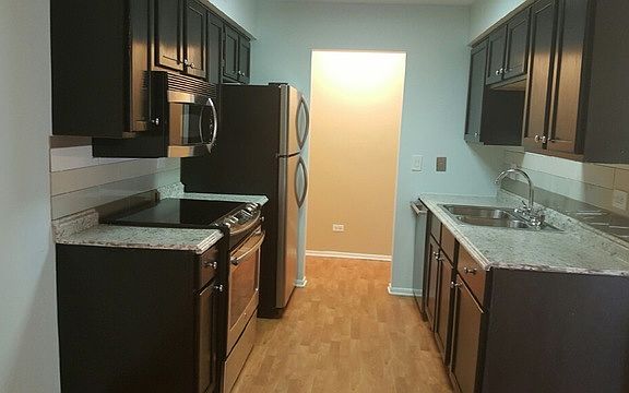 3rd image of 921 Buccaneer Dr #22-02